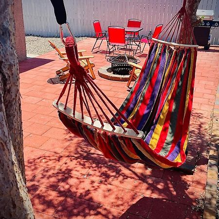 Your Downtown Cozy Studio With Backyard Unit C フェニックス エクステリア 写真