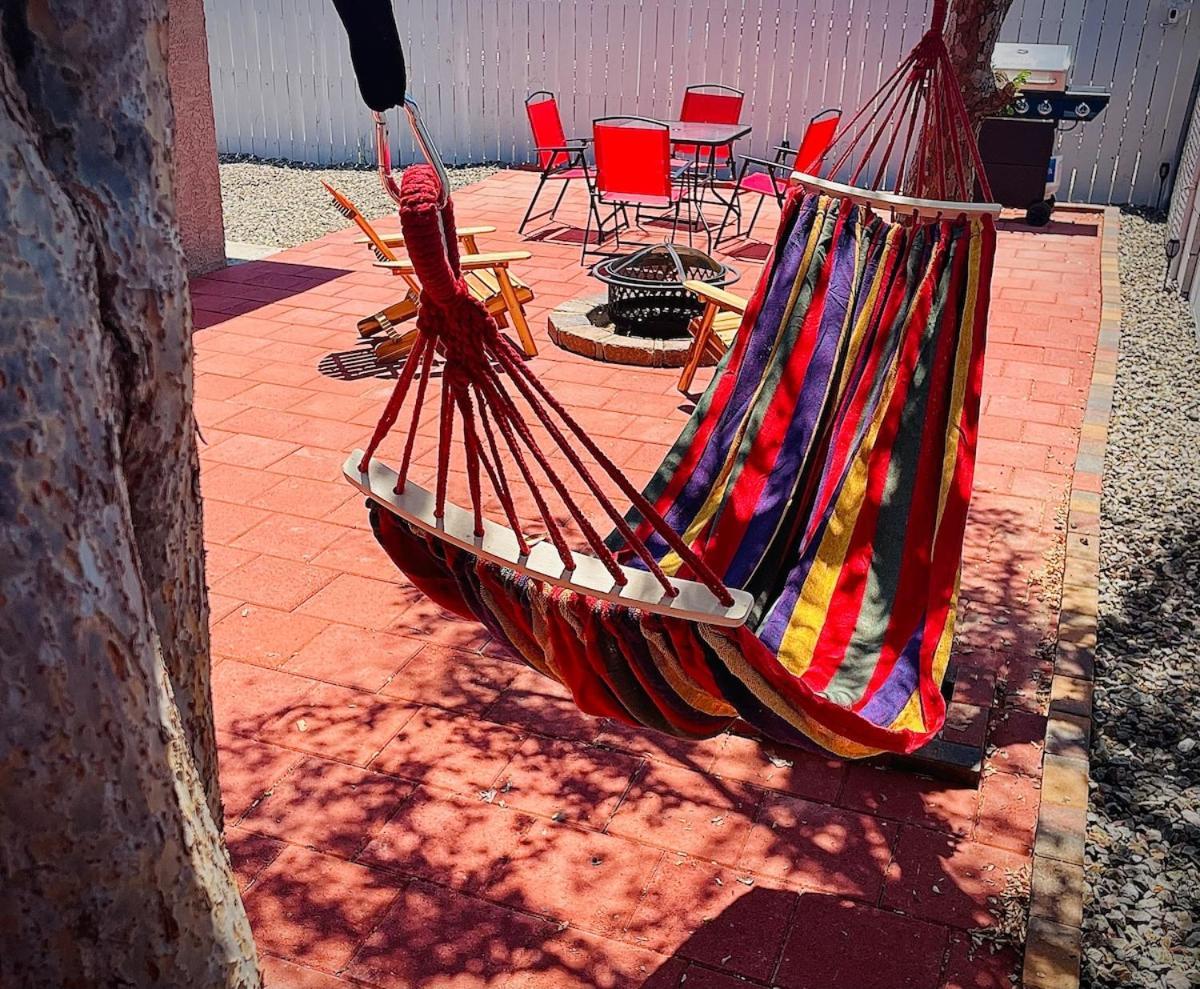 Your Downtown Cozy Studio With Backyard Unit C フェニックス エクステリア 写真